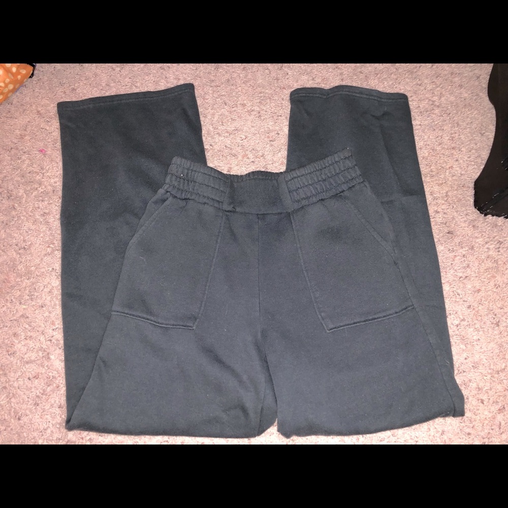 Pacsun Boxer long high waisted sweatpants.